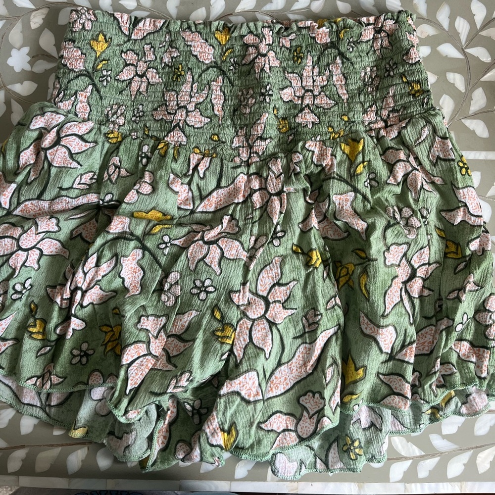 green american eagle shorts